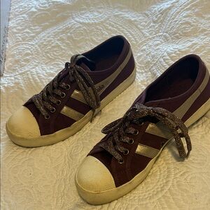 Gola Burgundy and Gold Sneakers